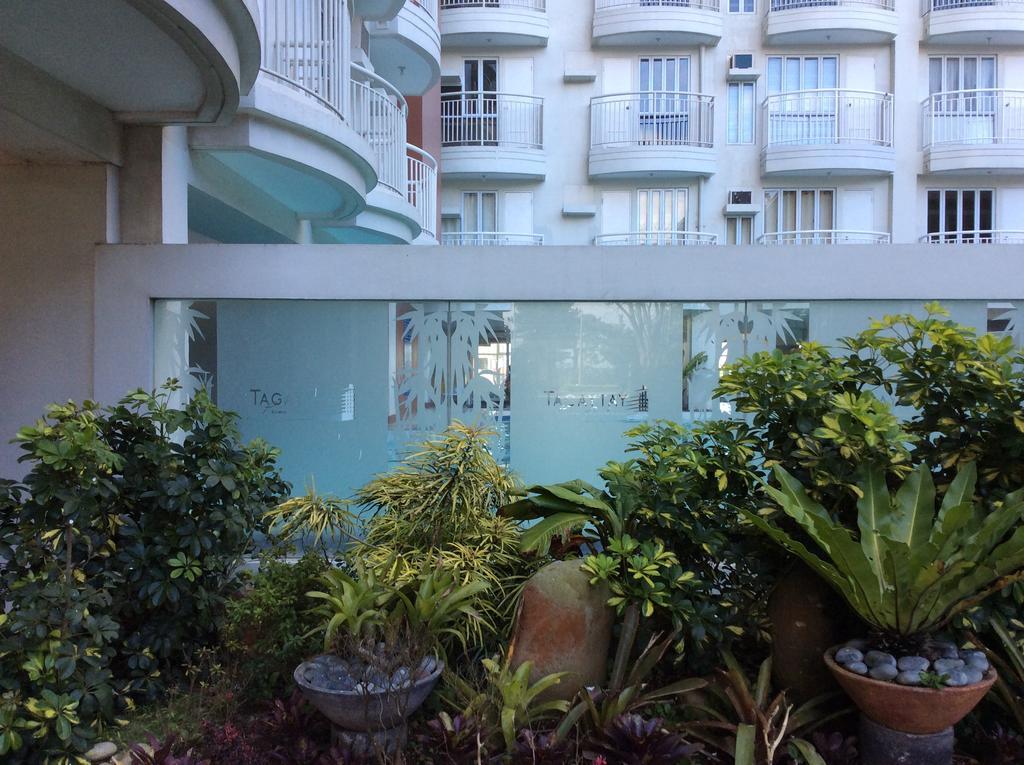 Mary'S Crib Cityland Prime Tagaytay With Free Wifi & Swimming Tagaytay City Exterior photo